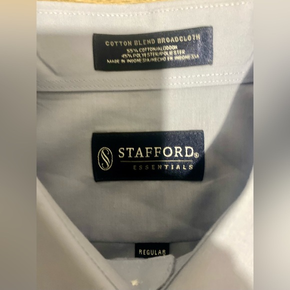 Stafford Men’s True Vista Regular Fit Stretch Fabric L/S Dress Shirt - Picture 3 of 4
